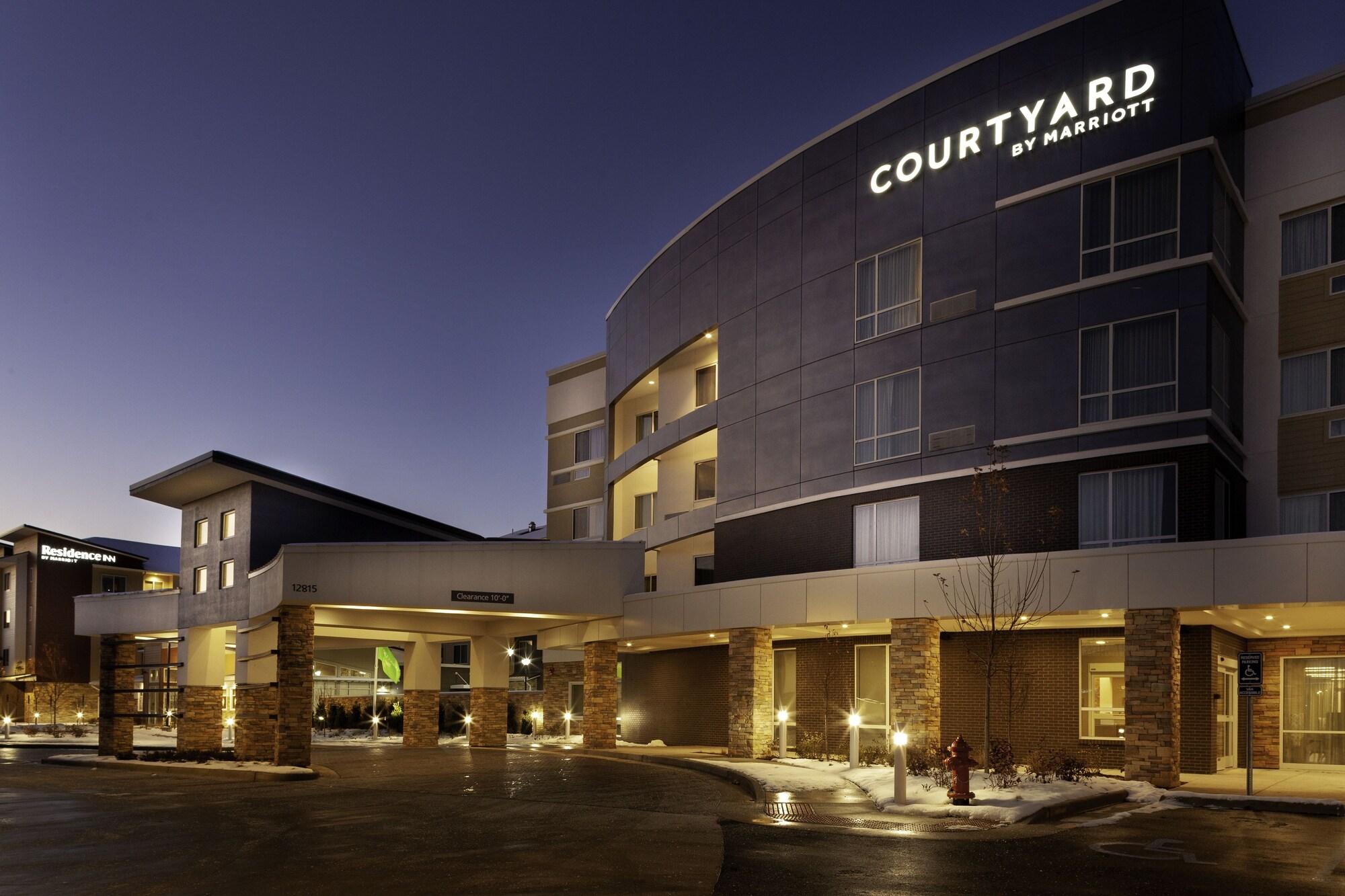 Hotel Courtyard By Marriott St. Louis West County à Town and Country Extérieur photo